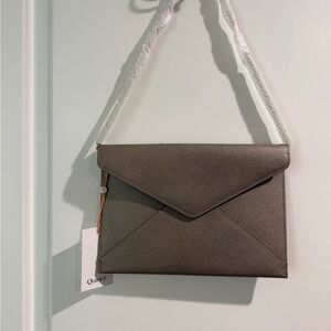 Quince Charcoal Envelope Wristlet